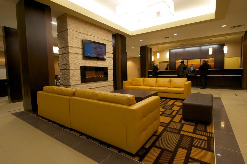 Days Inn & Suites By Wyndham Winnipeg Airport Manitoba Exteriör bild